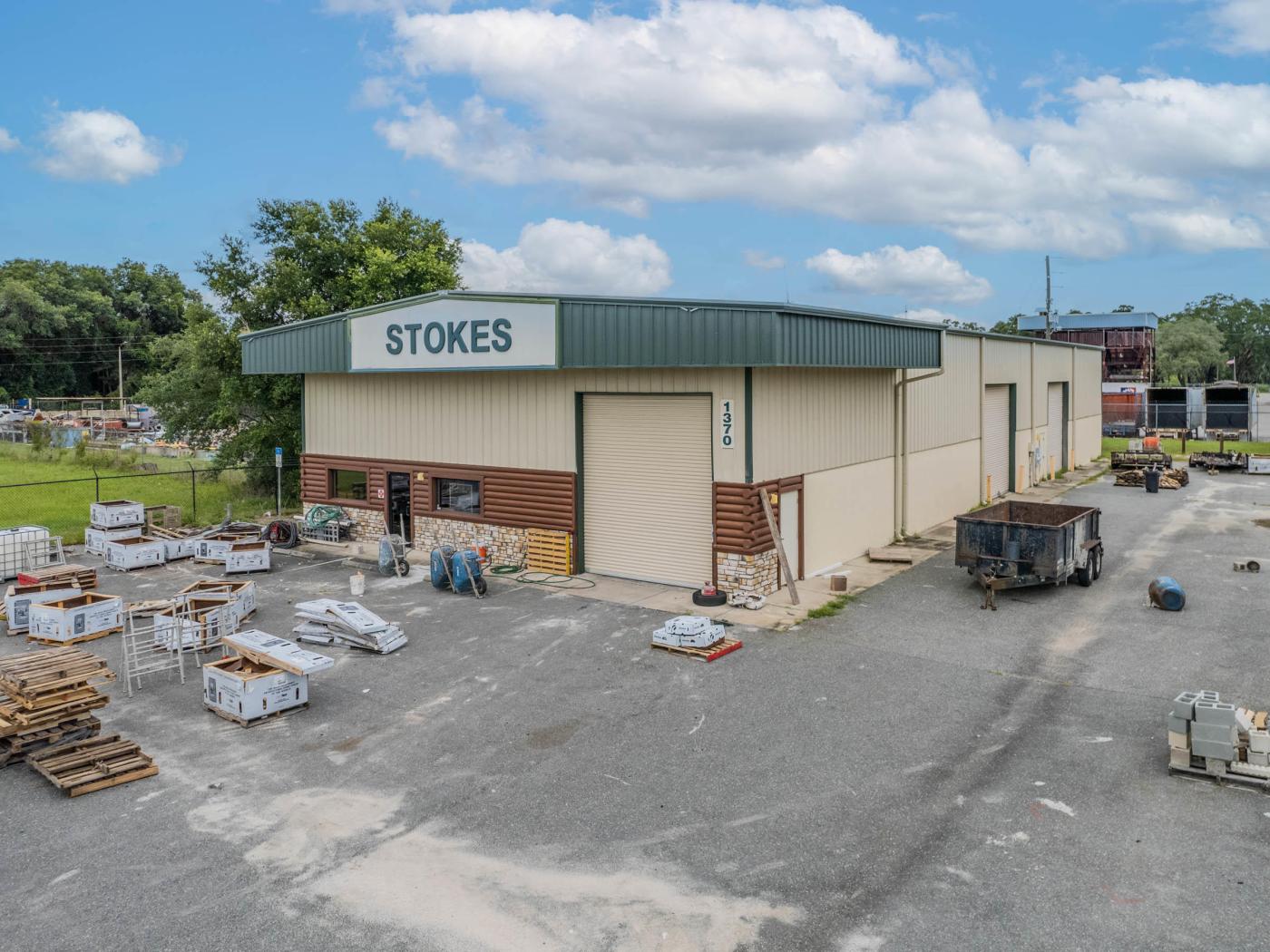 Industrial Warehouse off of SR 44 in Wildwood