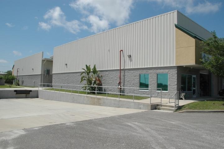 Industrial Flex Unit #11 at Cross Bayou Cente