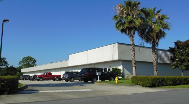 Pristine Industrial Property off North Dr.