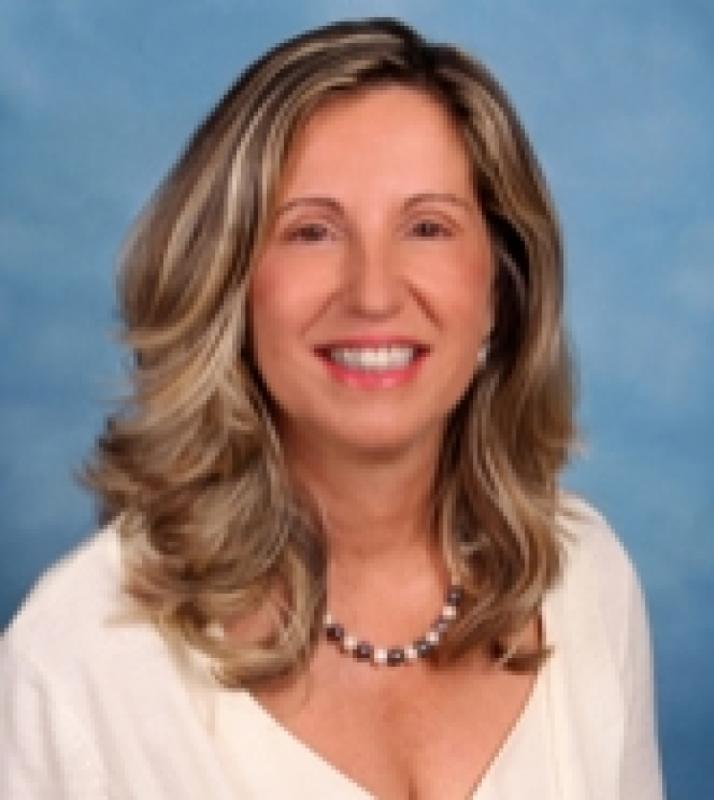 Laura L. Martins