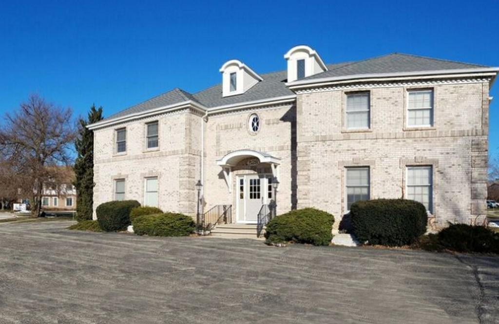 100% Leased Multi Tenant Office Bldg.