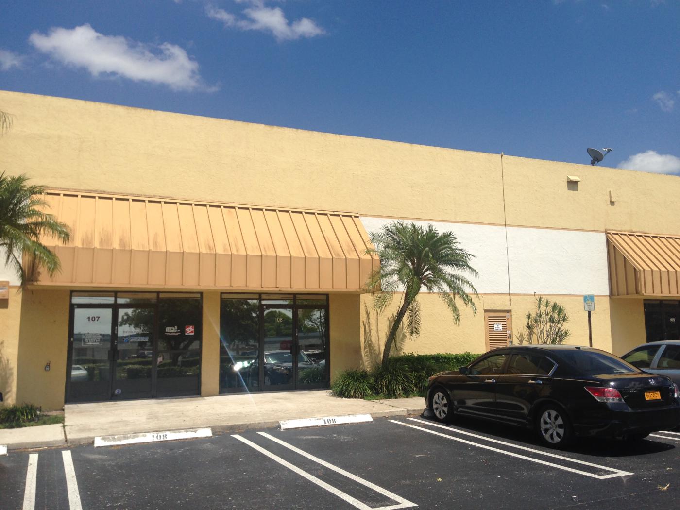 3650 Coral Ridge Dr. #108