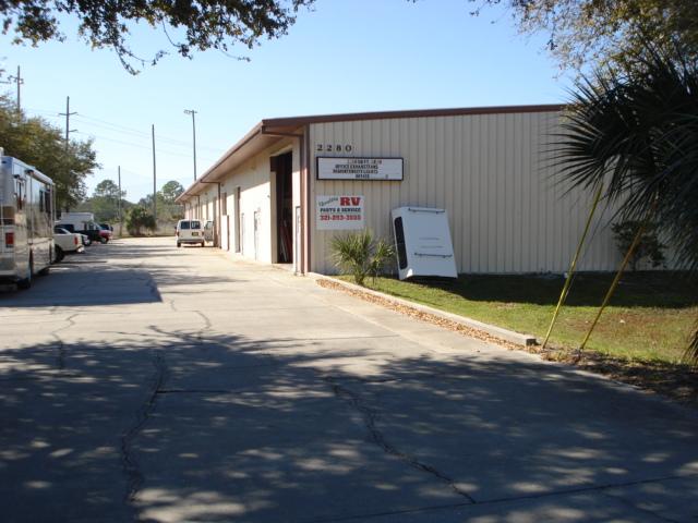 Industrial Mult-Tenant Warehouse