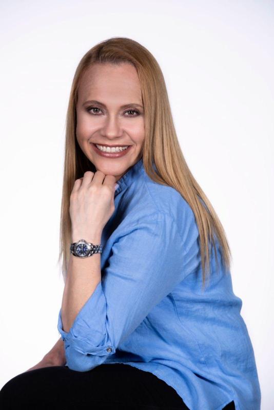 Adriana Leon