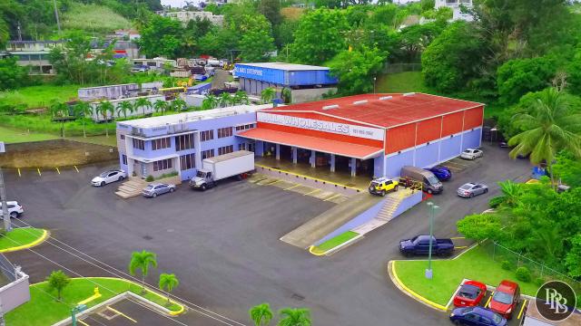 Mint condition 15,000 sqft warehouse