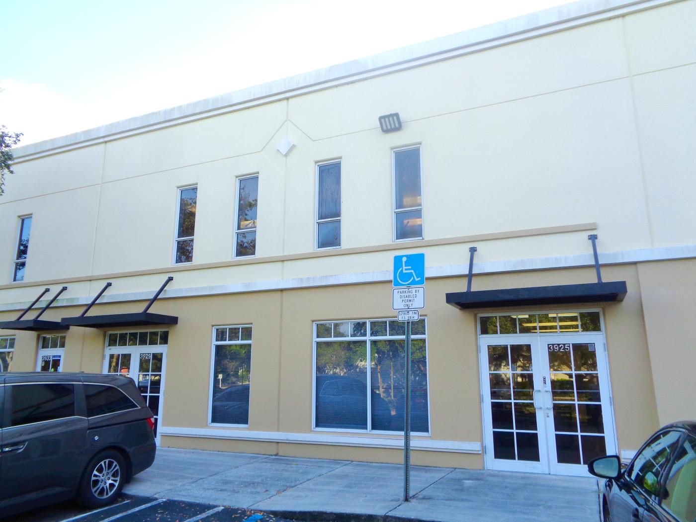 For Sale Flex Space 4,921 SF Coral Springs