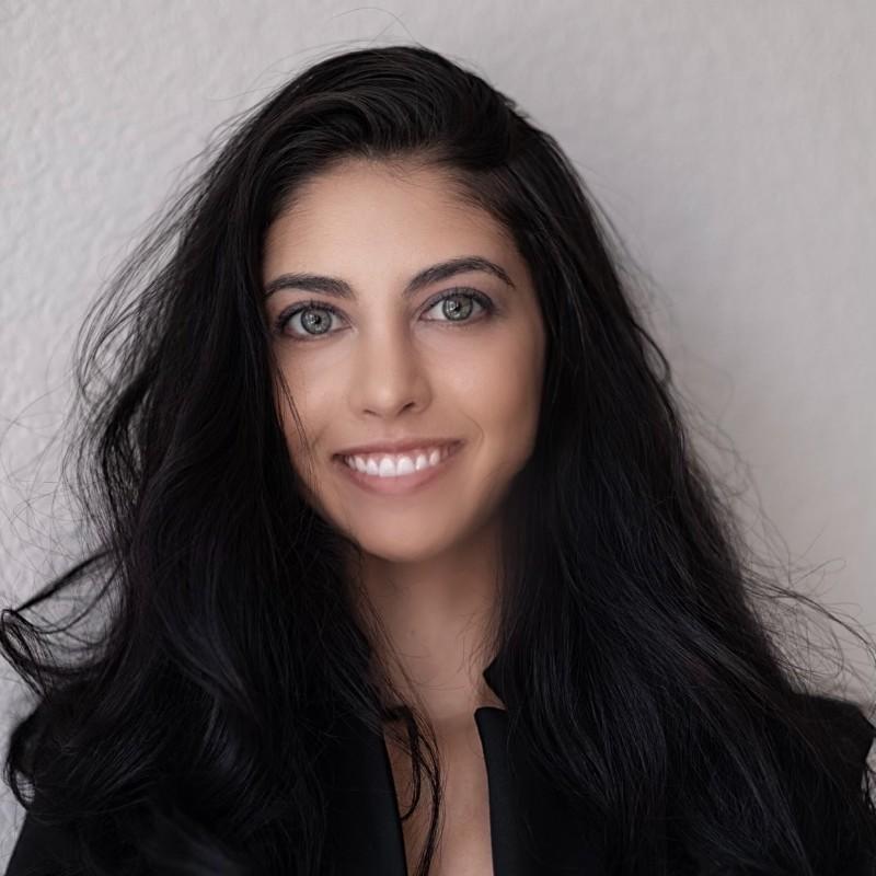 Angela Izquierdo