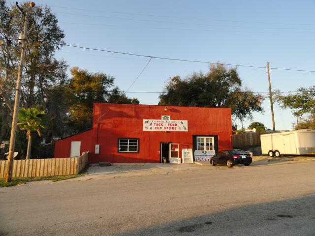3050 sq building in Downtown Clermont