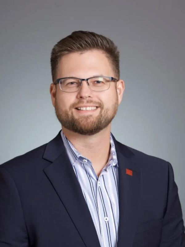 Artem Nashman, CCIM