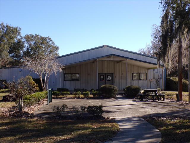 5000 SF Building on 4.4 Acres in Sorrento