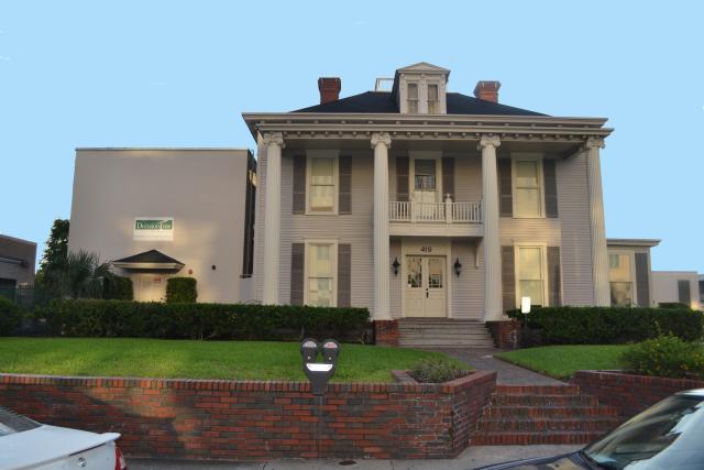 419 N. Magnolia Avenue