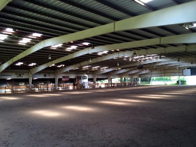AUCTION: Bank Owned Equestrian Cmplx Ocala FL