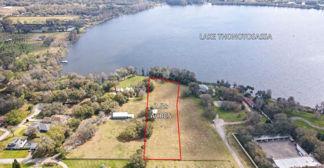 2.5 ac on Lake Thonotosassa Hillsborough Cty