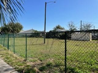 Commercial Land