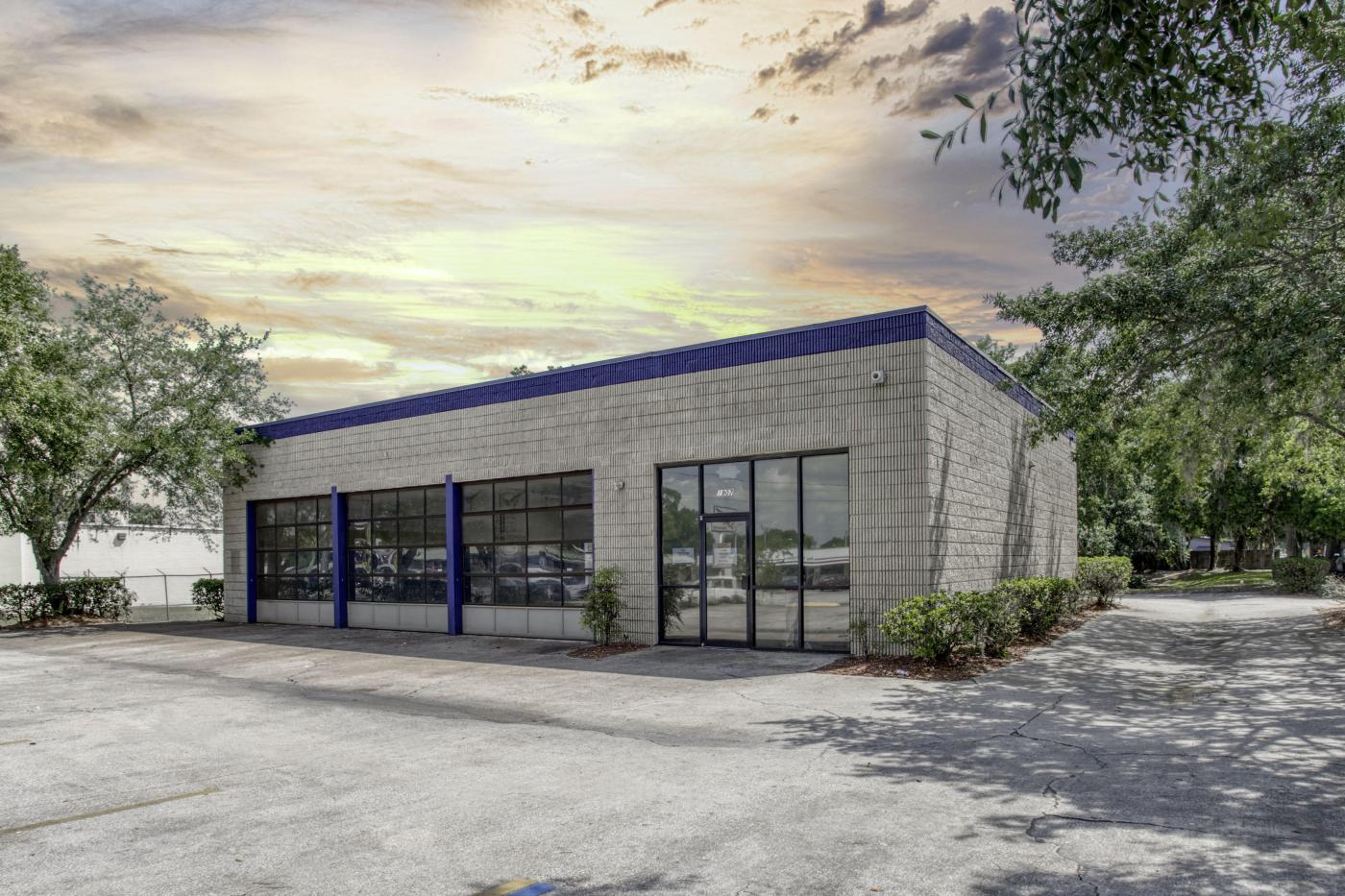 1907 N Main St Kissimmee, FL 34744