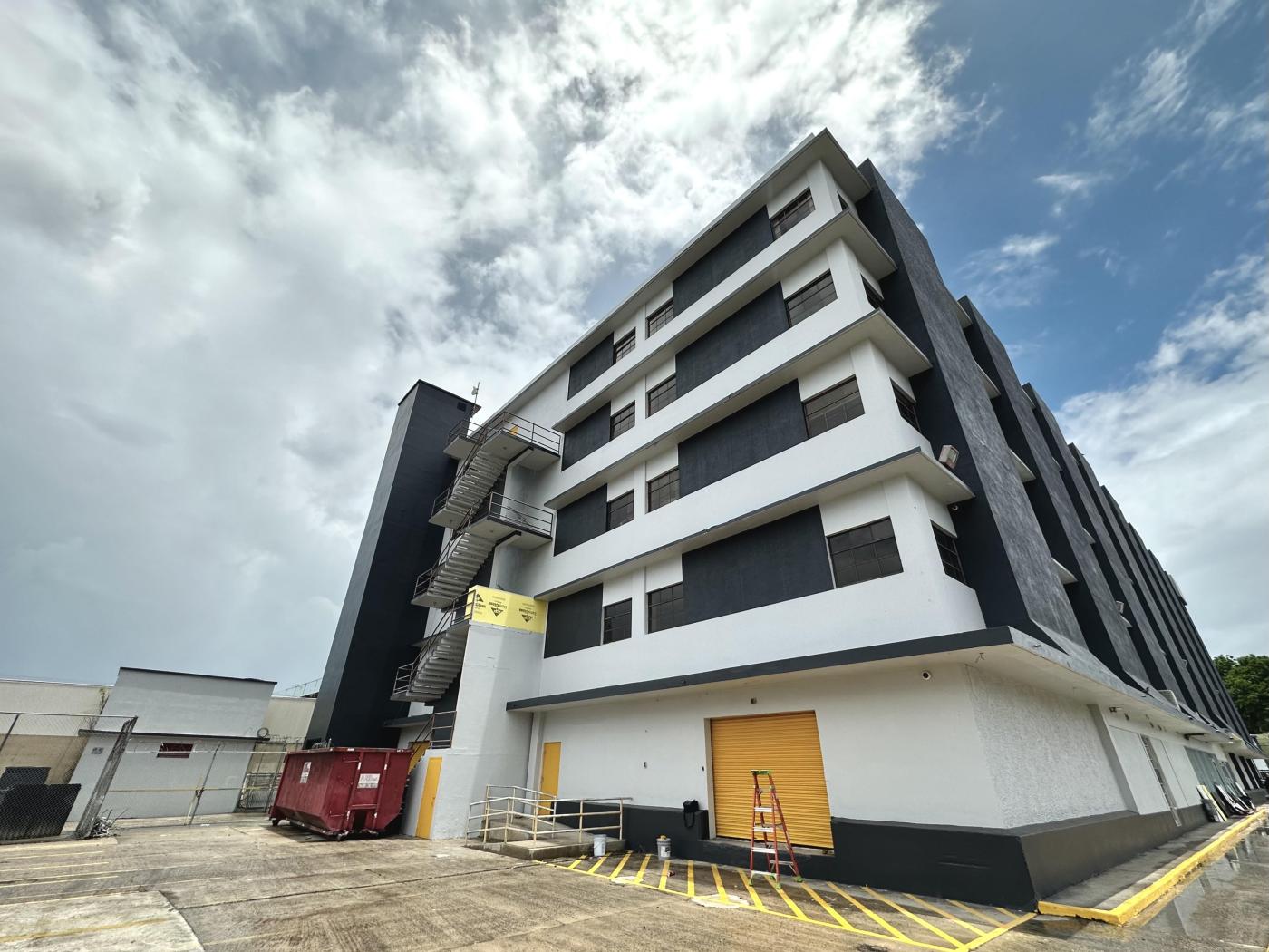Eduardo Barreras Building | Spaces for Lease