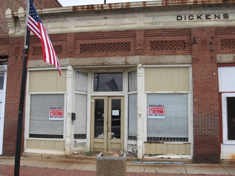 Former Salon