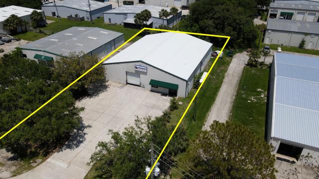 Stand Alone 5,600+-Sq ft Warehouse R&D Bldg