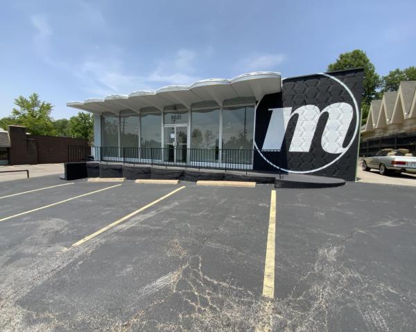 Webster Groves Retail Showroom & Workshop