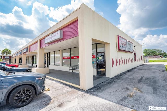 Restaurant on S Combee Rd