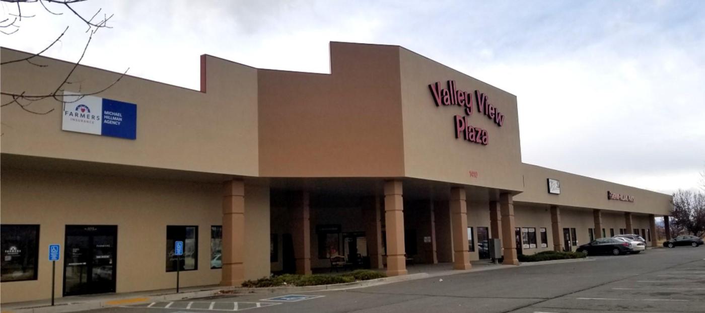 Valley View Plaza