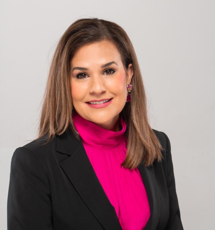 Lisa Earnhardt