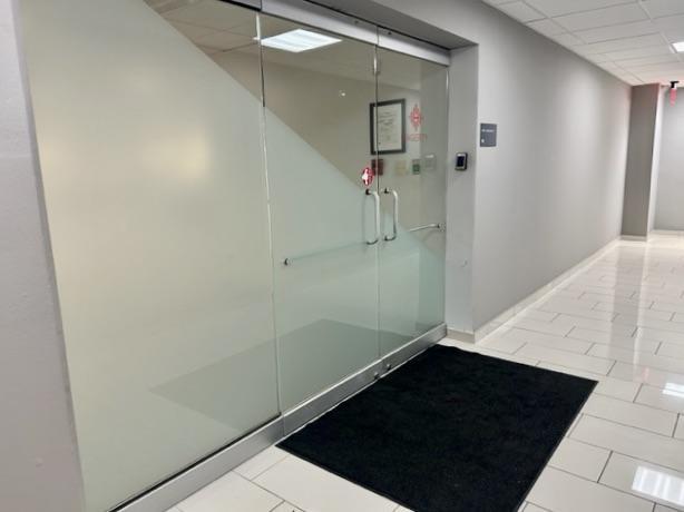 1,013 RSF Office Metro Office Park