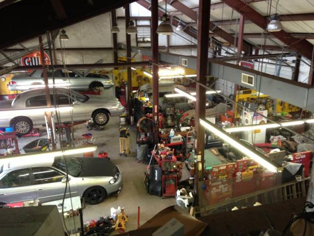 Tartan Garage - 2429 N 12th- 8-Bay Auto Shop