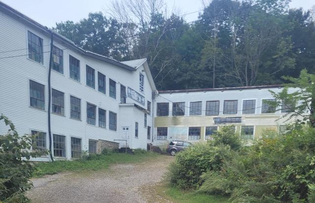 Retail, Office, M-F Art Studio, Tavern/Inn
