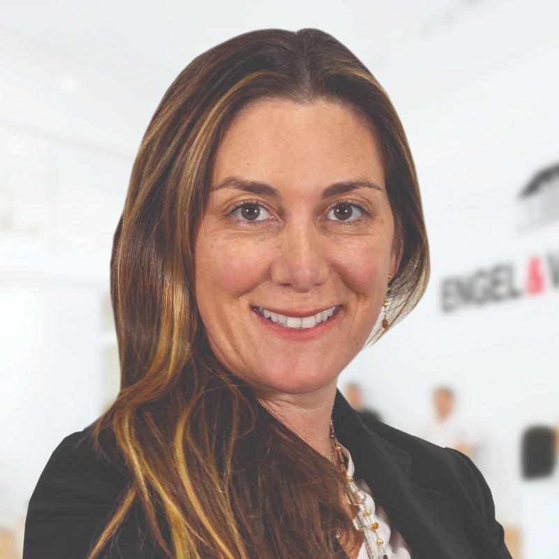 Tricia Holloway