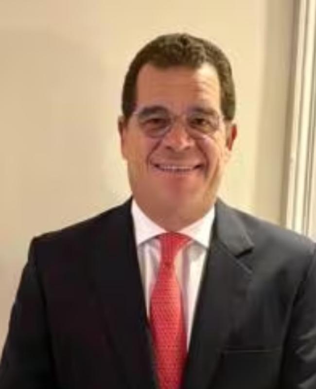Eduardo Orozco, CCIM, MSIRE