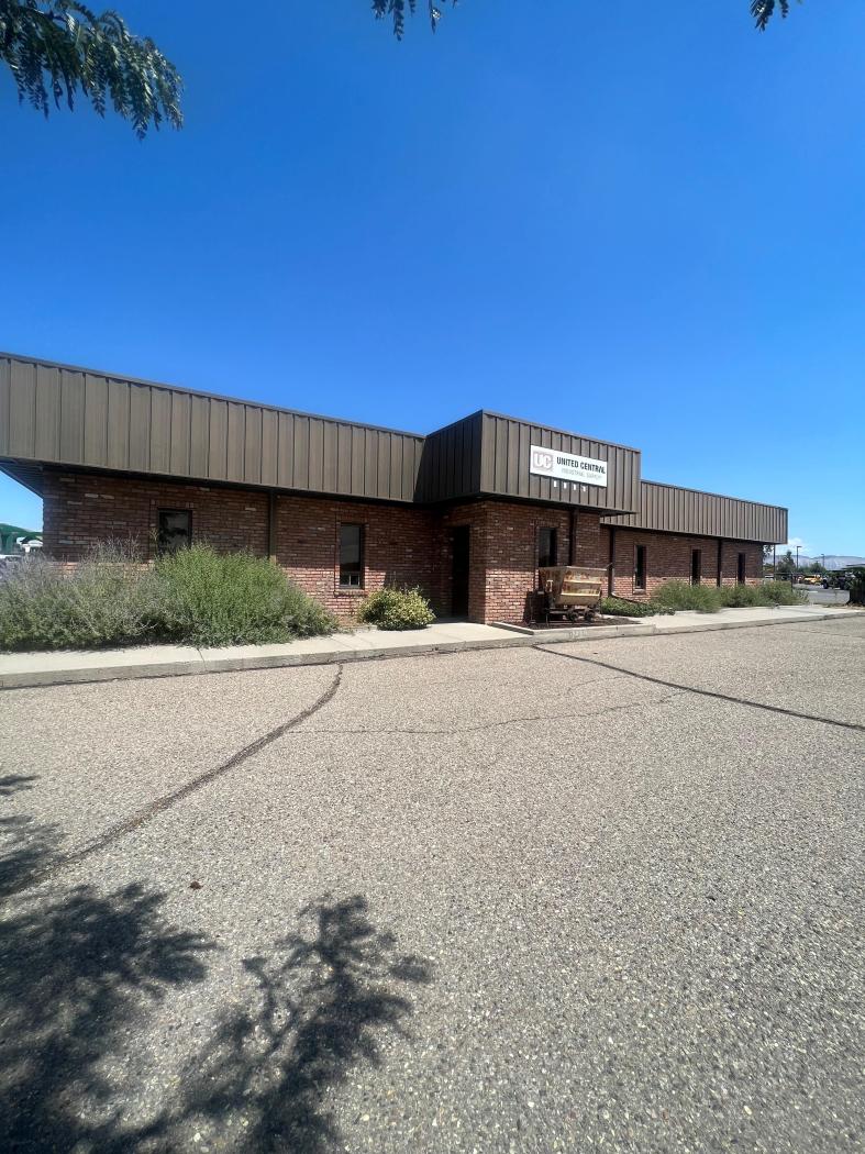 23 RD & I70 Frontage RD - Shop/Ware