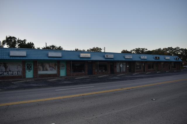 South Tampa Retail Strip Center