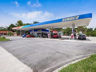 Busy Gas Station and C-Store in Jacksonville
