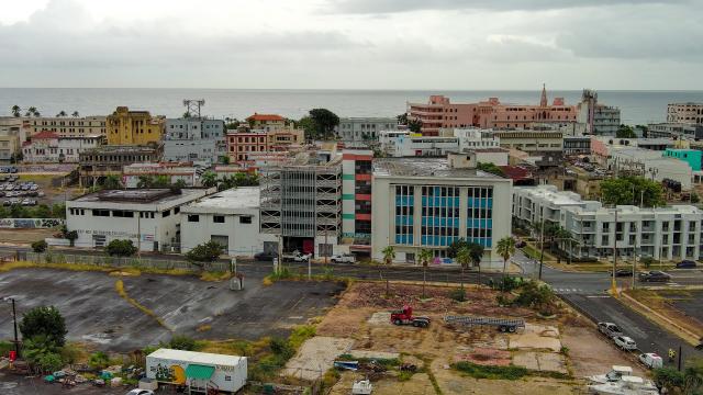 Commercial Building in Puerta de Tierra