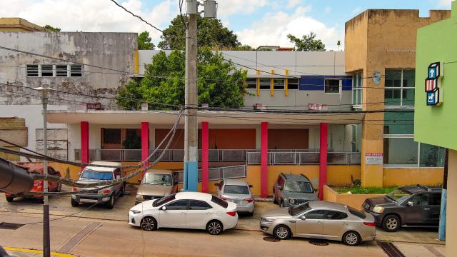 Commercial Building in Manati FOR SALE