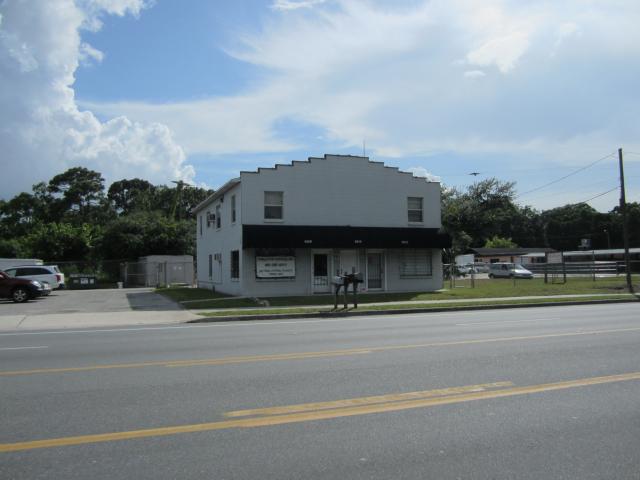 Multi Use Building on Edgewater Drive +