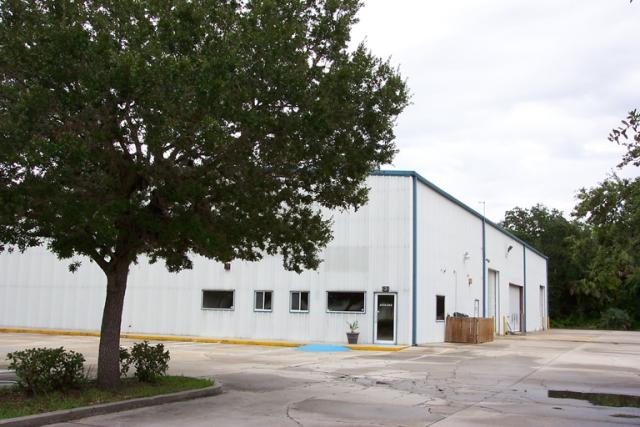 Warehouse NASA Commerce Center