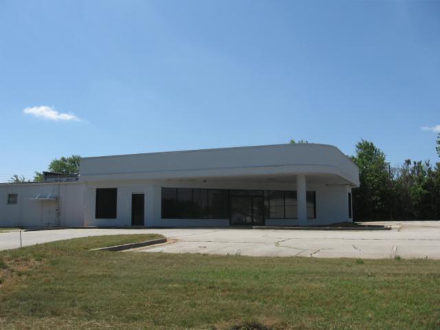 Auto Service / Repair Facility
