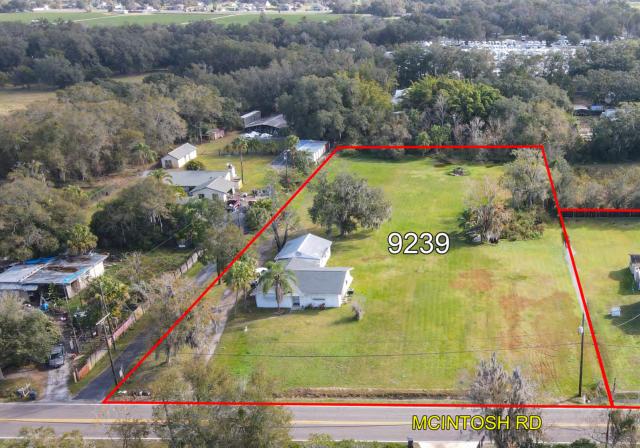 1 Home on 1.74 ac at 9239 McIntosh Rd. Dover