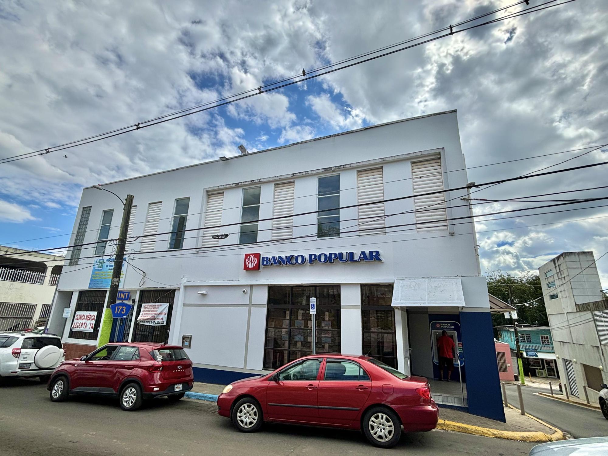 Aguas Buenas Office Building