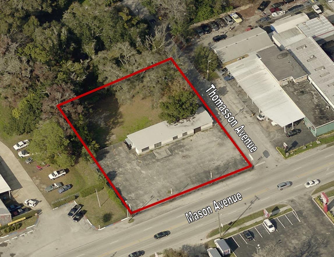 Auto Sales Lot & Freestanding Building