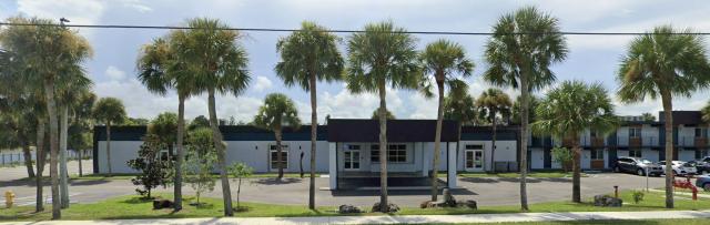Indian River Villas Retail
