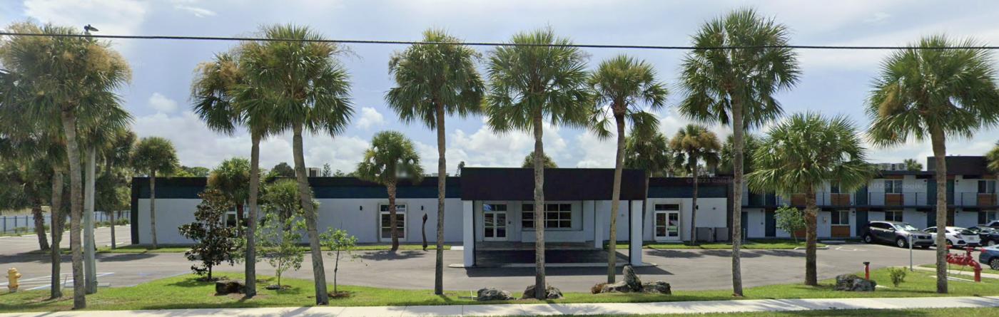 Indian River Villas Retail