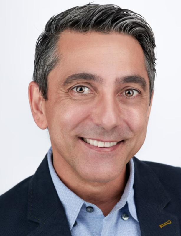 Mauricio Flores