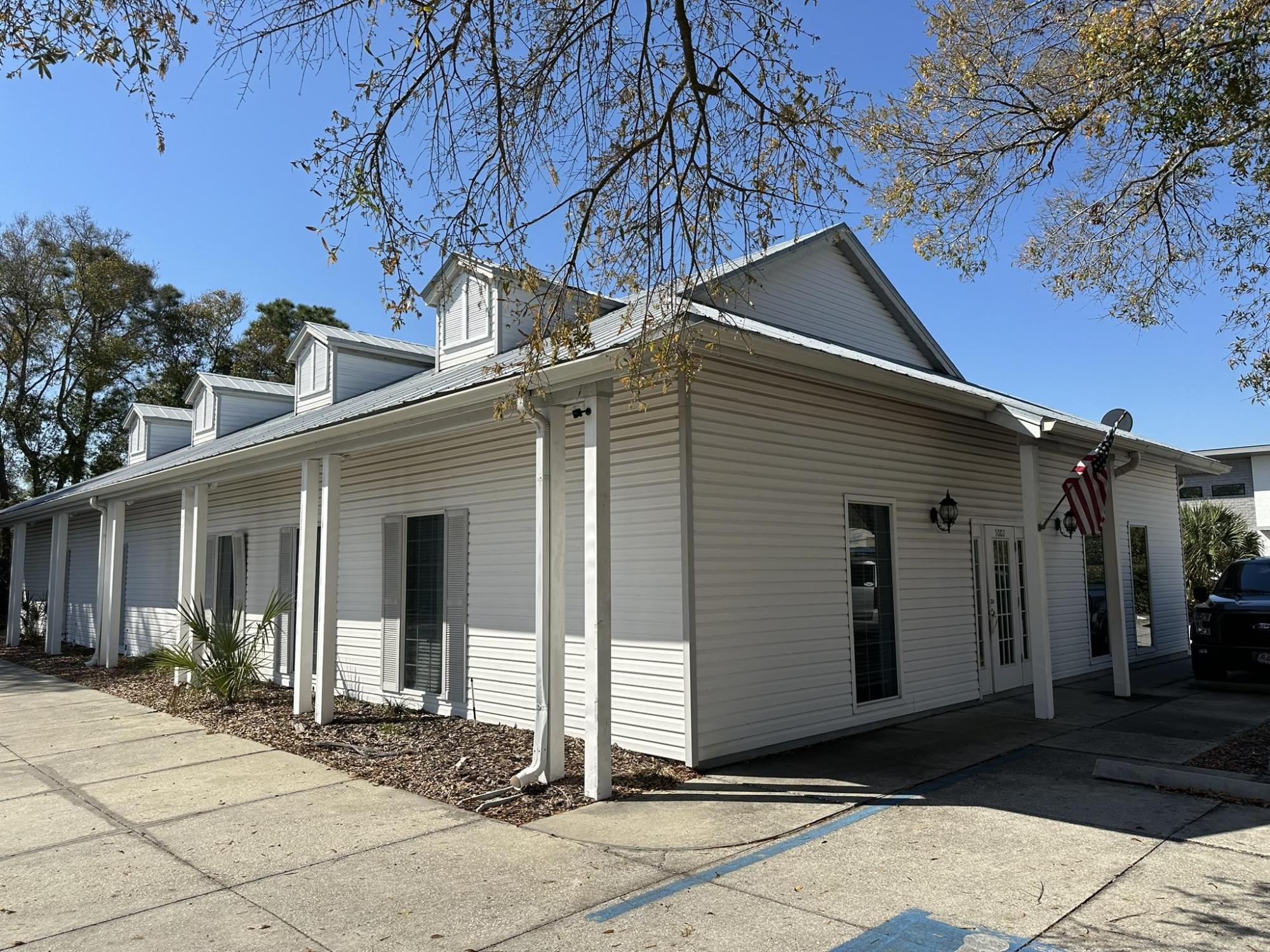 Westshore Office/Warehouse for Sale