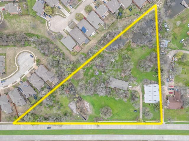 Approx. 5 AC 4800 SF Warehouse Wylie, TX