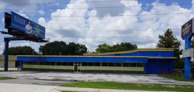 Stand Alone Retail Building on East Colonial