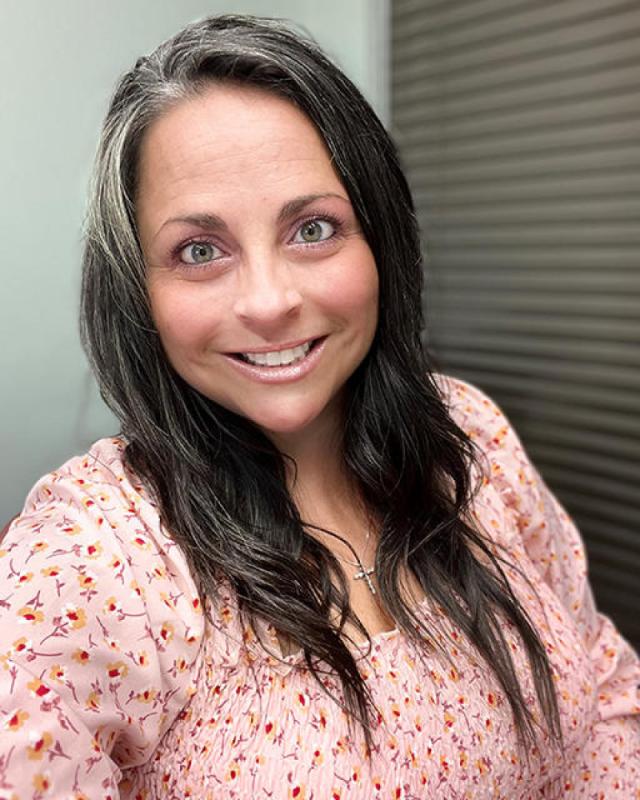 Cari Lamrouex