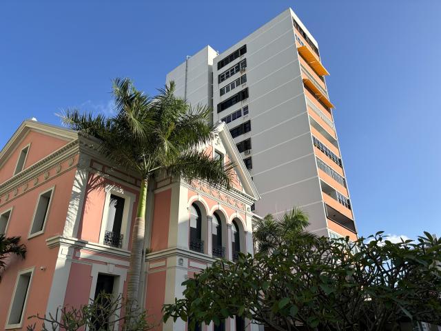 Perfect Corporate  Condo - Heart of Miramar!